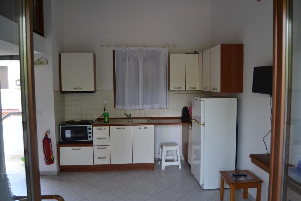 Apartament House Anna Nikiti  Zewnętrze zdjęcie